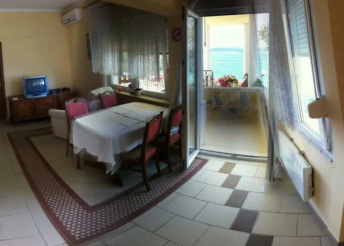 Apartament Vidovic Bella Vista Mare *